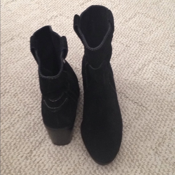 *Vince Camuto black ankle boots